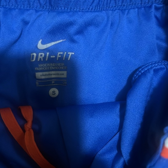 Ladies, Florida gator, Nike running shorts - Picture 5 of 9